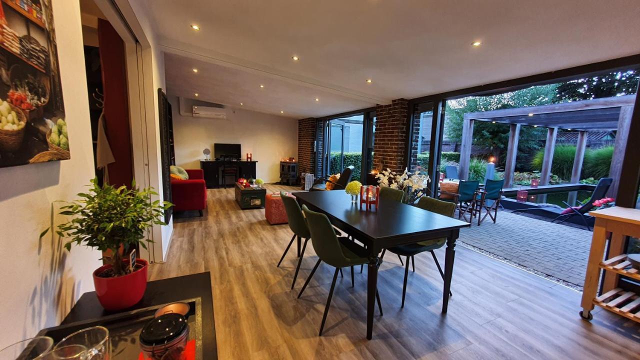 Downtown Hideaway, B&B Grand Deluxe Eindhoven Buitenkant foto